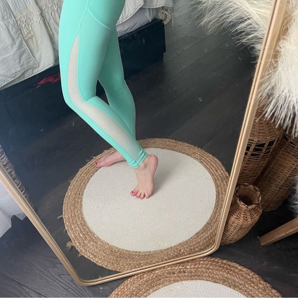 Gymshark Mint Green Mesh Logo Leggings - Picture 4 of 12